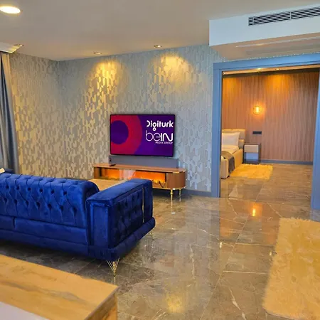 Hotel Ayatoure