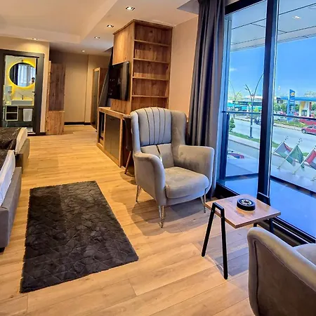 Hotel Ayatoure